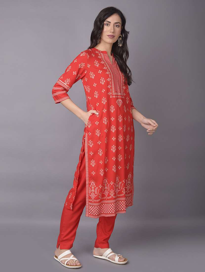 women red foil printed kurta pant set - 21559430 -  Standard Image - 2