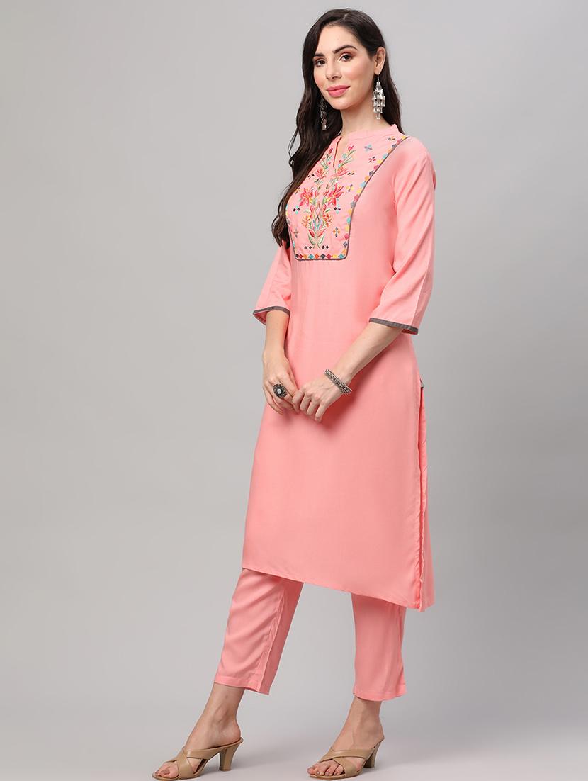 women embroidered kurta pant set with dupatta - 21559507 - Standard Image - 2