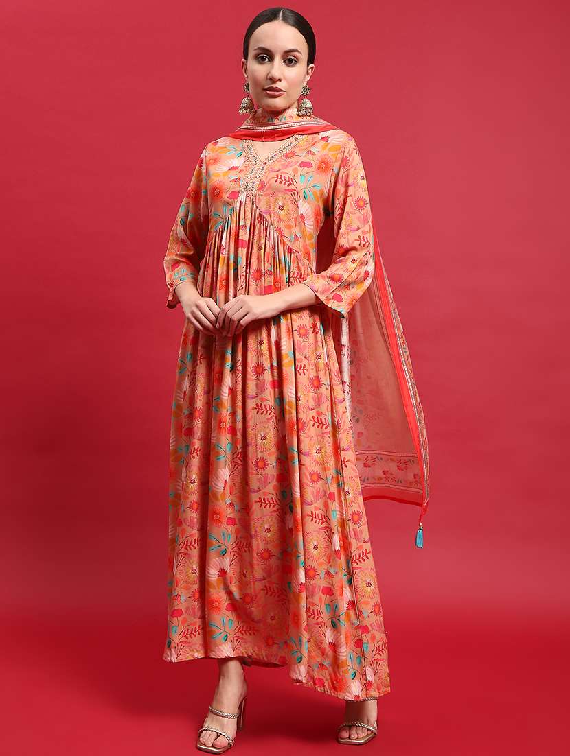 women printed three quarter sleeves kurta dupatta set
