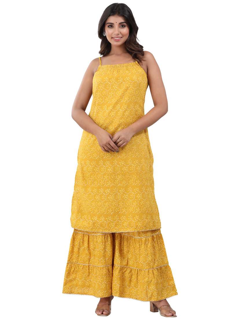 women printed sleeveless kurta sharara set