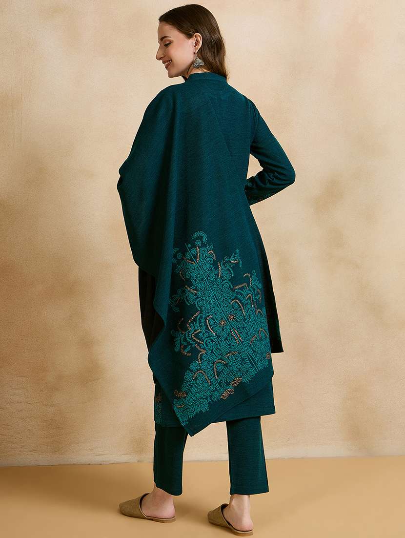 women printed long sleeves suit set - 21560166 - Standard Image - 2