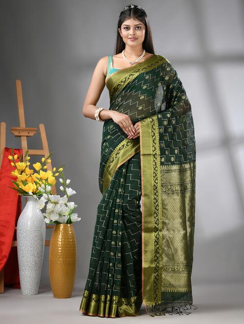 women self design handloom saree with blouse - 21562073 - Standard Image - 0