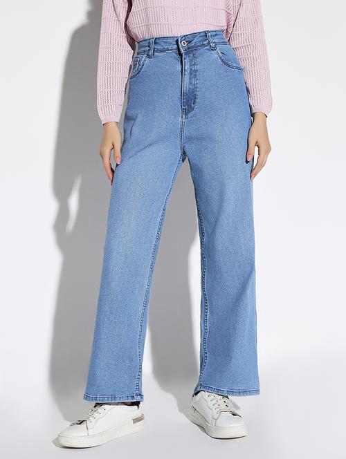 blue denim jeans - 21562709 -  Standard Image - 0