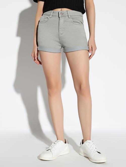 women solid mid rise denim shorts - 21562737 -  Standard Image - 0