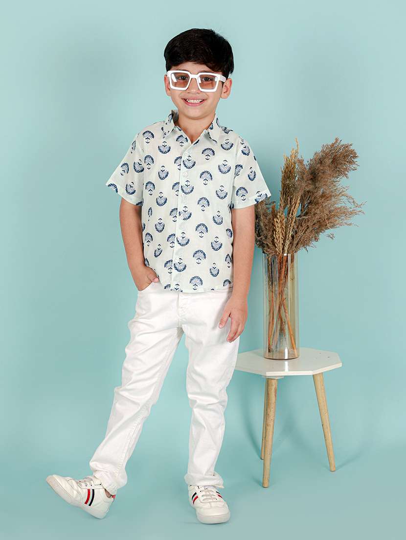 boys printed short sleeve shirt
