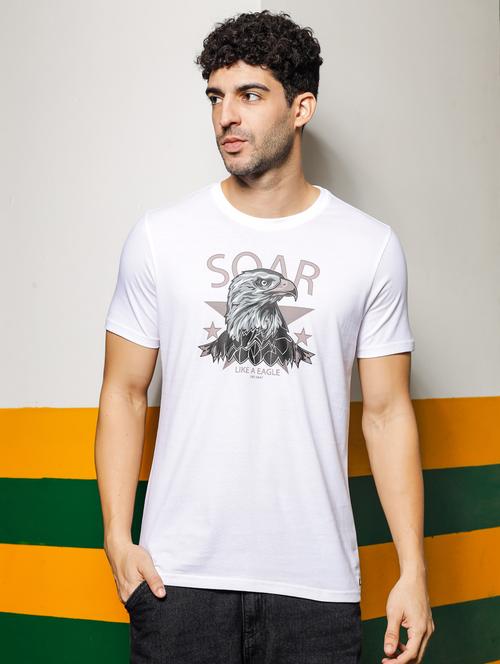men round neck chest print t-shirt - 21563309 -  Standard Image - 0