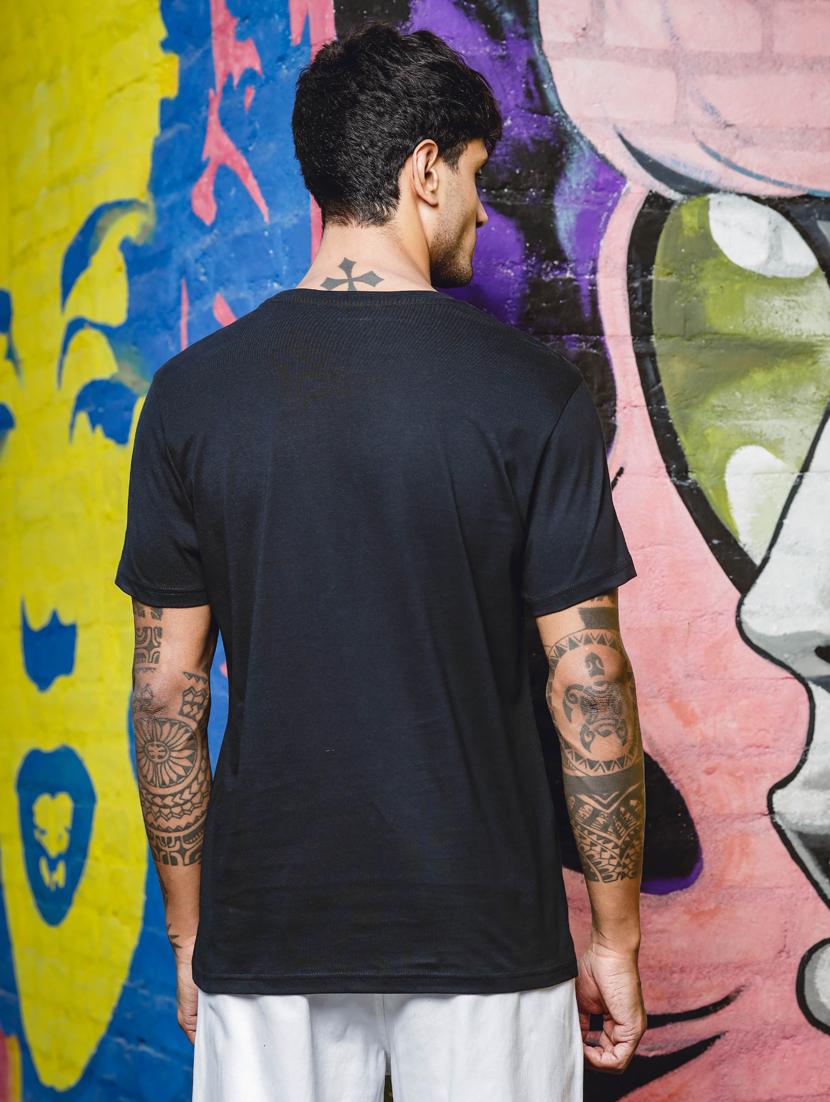 men round neck front print t-shirt - 21563332 - Standard Image - 2