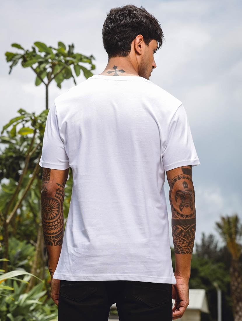 men round neck front print t-shirt - 21563333 - Standard Image - 2