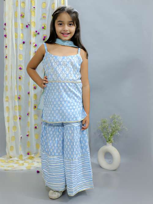 Girls Printed Kurta Sharara Set With Dupatta