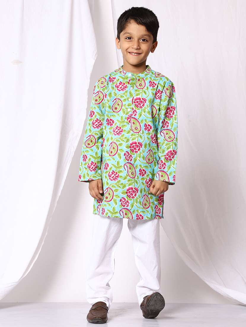 boys printed mandarin neck kurta pyjama set