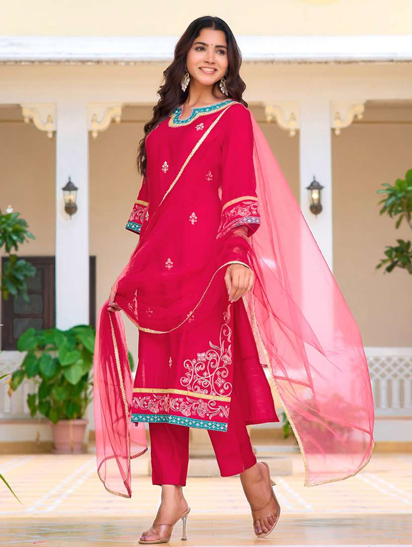 women three quarter sleeve kurta pant with dupatta set