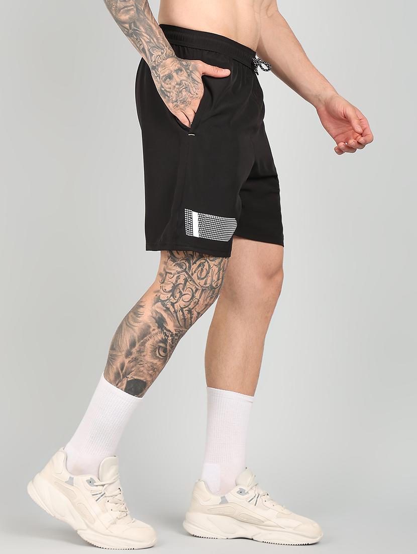 men solid regular fit shorts - 21564679 - Standard Image - 2