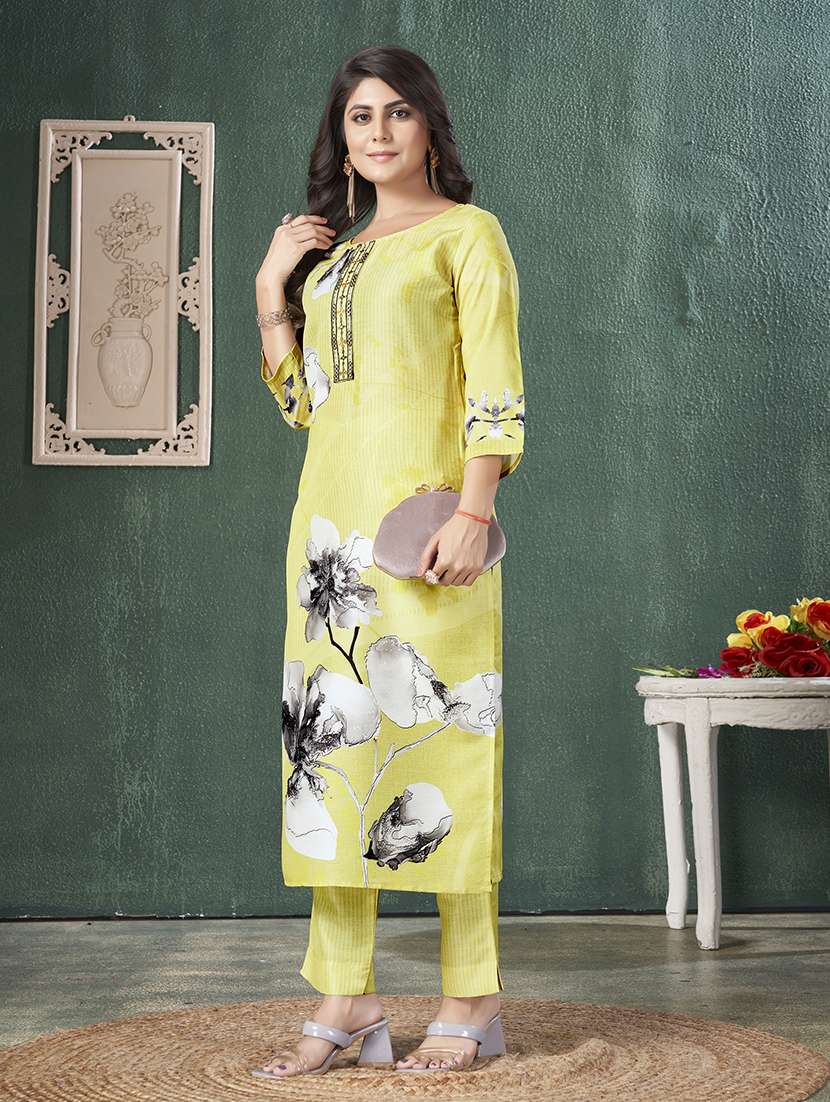 women floral printed three quarter sleeve kurta pant set - 21565114 -  Standard Image - 2