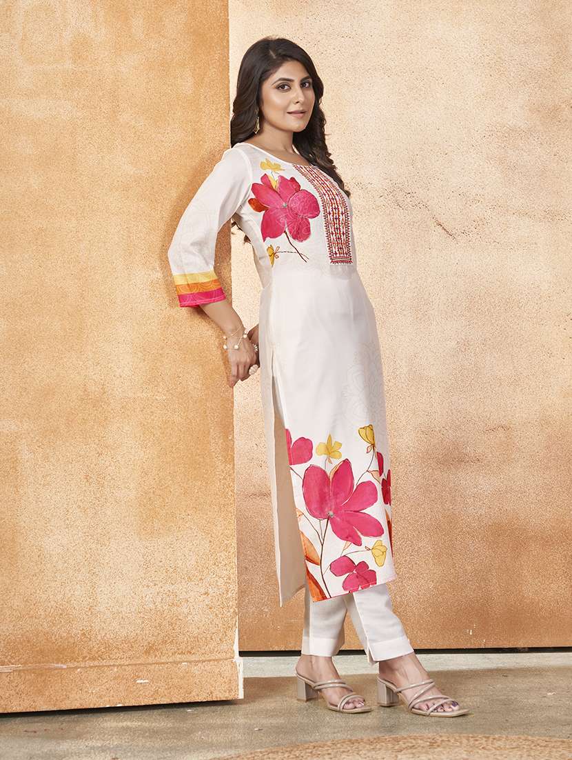 women floral printed three quarter sleeve kurta pant set - 21565115 -  Standard Image - 2