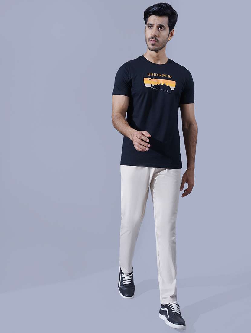 men round neck chest print t-shirt - 21565134 -  Standard Image - 2
