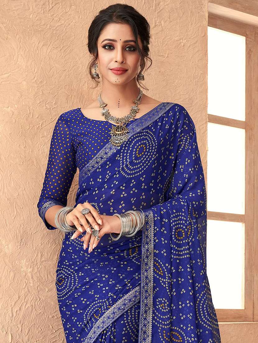 women lace bordered bandhani saree - 21567379 - Standard Image - 2