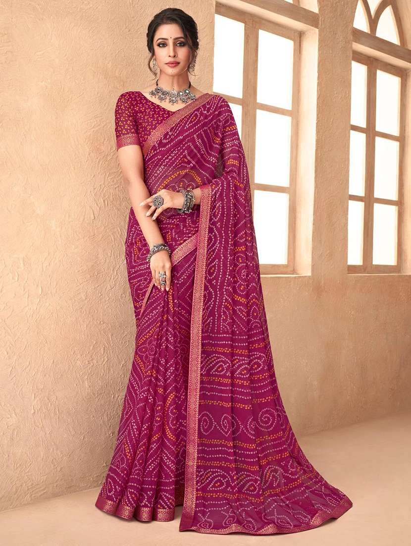 women lace bordered bandhani saree 