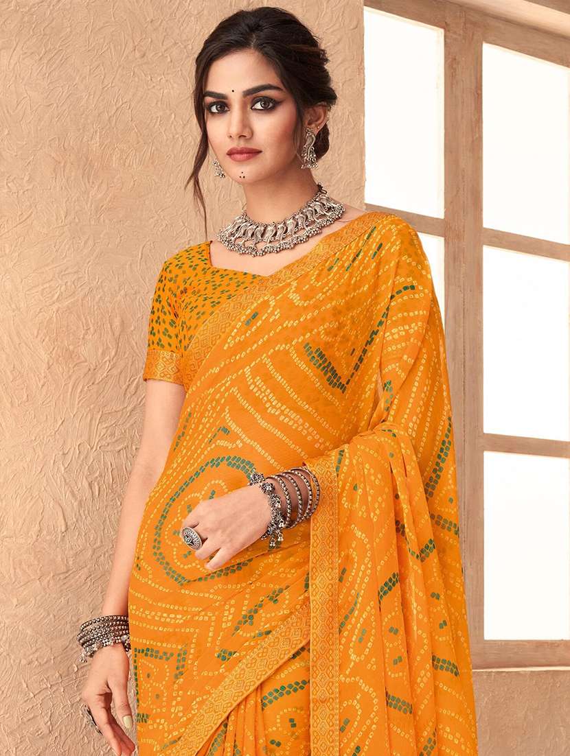 women lace bordered bandhani saree  - 21567386 -  Standard Image - 2