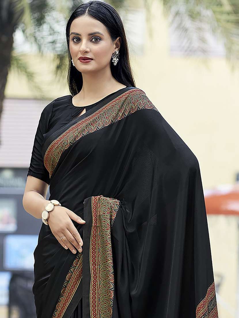 women solid printed bordered saree - 21567778 - Standard Image - 2