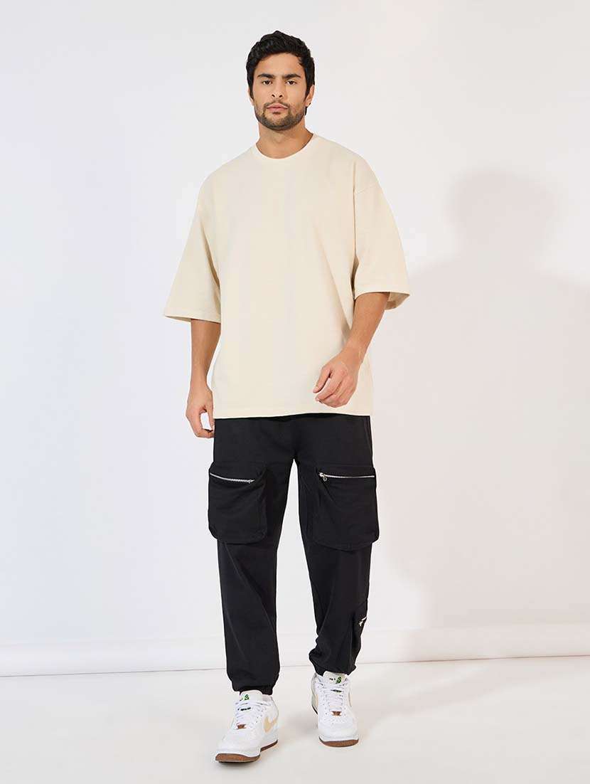 men round neck oversized t-shirt - 21569218 -  Standard Image - 2