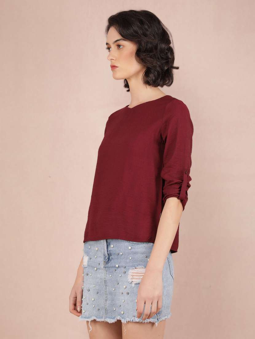 women solid v neck regular top - 21573788 - Standard Image - 2