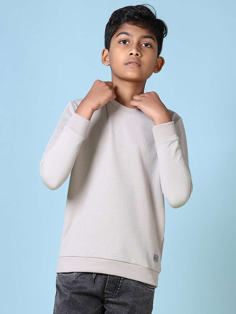 boys solid long sleeves sweater