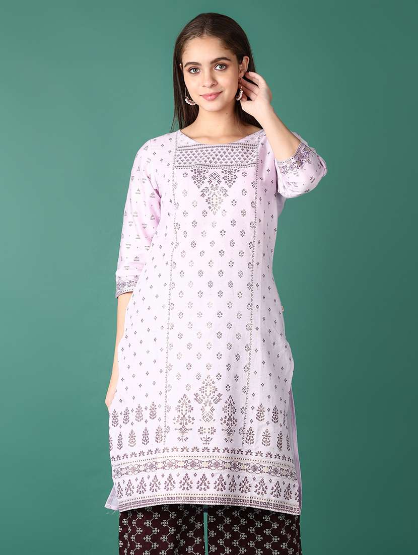 women geometric three quarter sleeve straight kurta