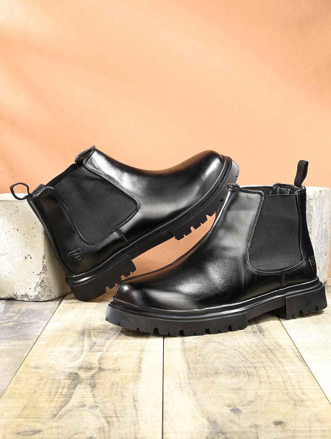 men black slip on high tops boot