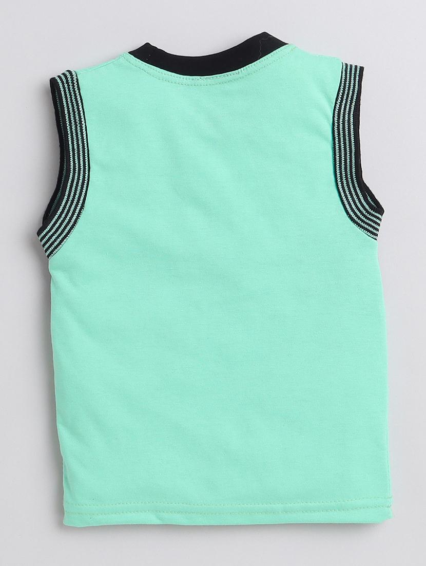 set of 3 printed round neck t-shirt & shorts set - 21575971 - Standard Image - 2