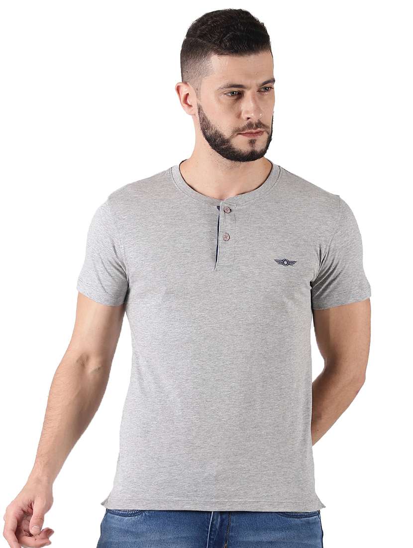 men solid henley neck short sleeves t-shirt
