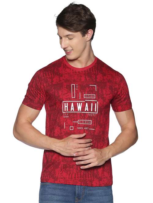 men round neck typographic short sleeves t-shirt - 21576178 -  Standard Image - 0