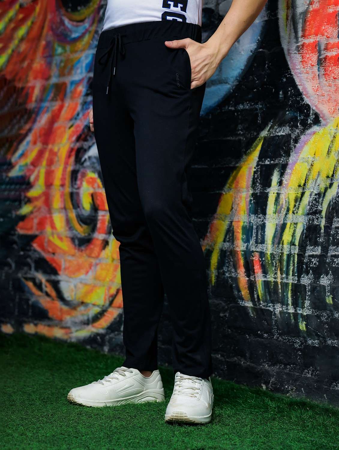 men solid regular fit track pant - 21577281 -  Standard Image - 2