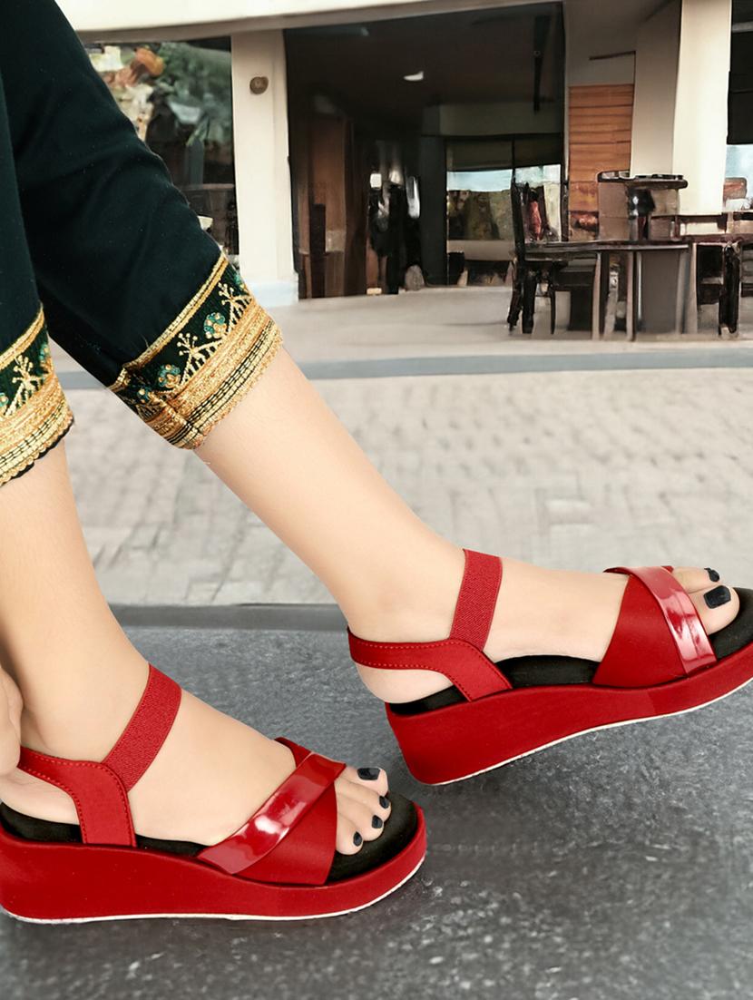 women maroon platforms wedge - 21577304 -  Zoom Image - 0