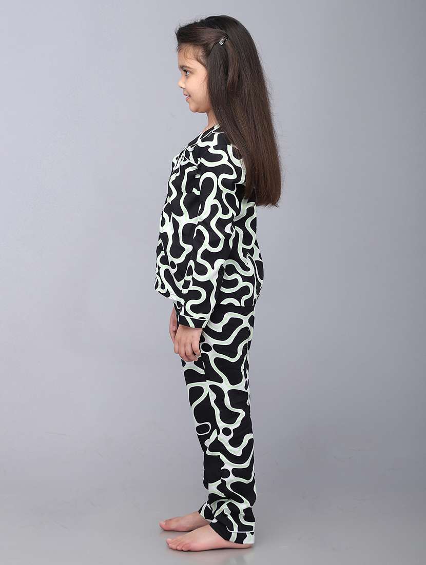 girl printed nightwear pyjama set - 21579544 -  Standard Image - 2