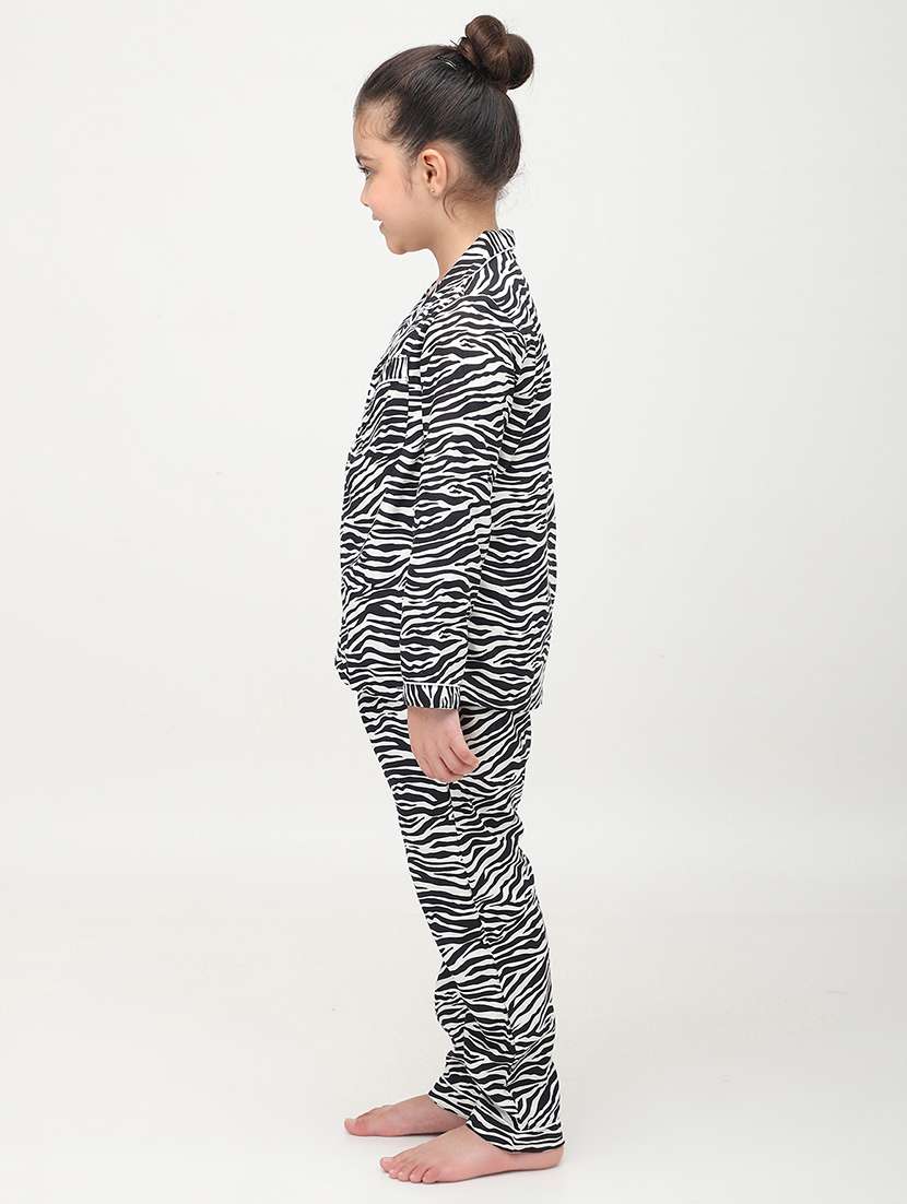 girl printed nightwear pyjama set - 21579547 -  Standard Image - 2