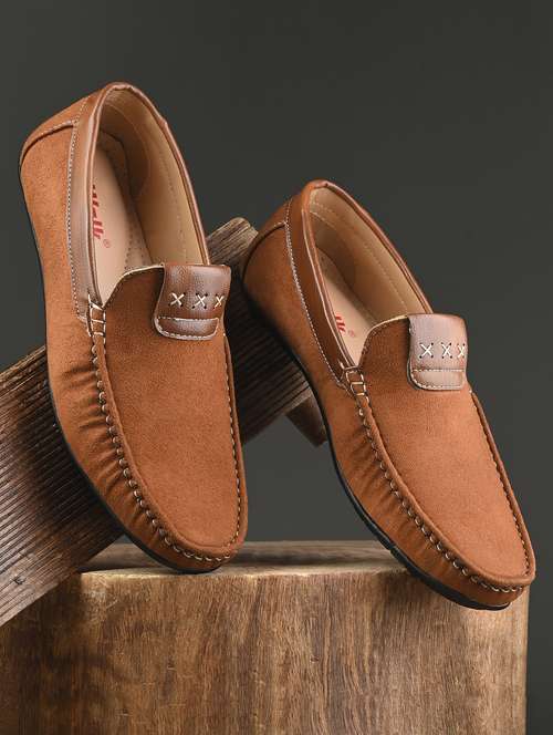 men tan slip on loafer