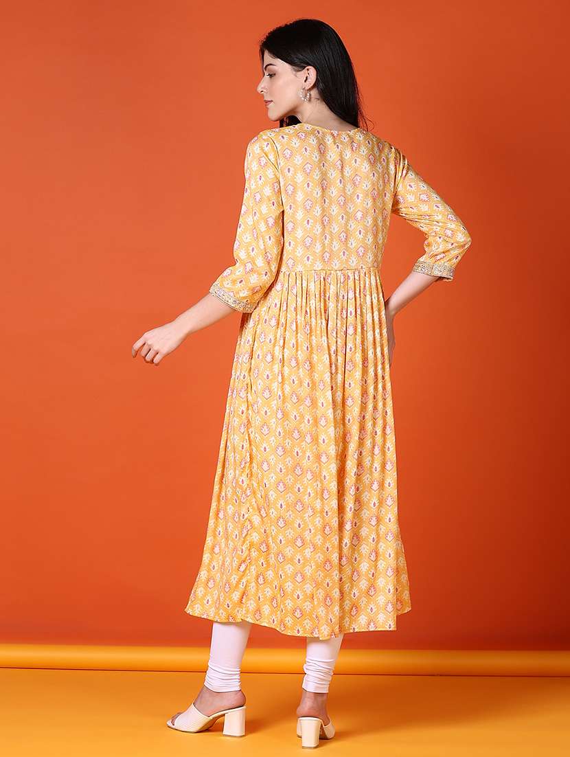 women three quarter sleeve a-line kurta - 21580140 -  Standard Image - 2