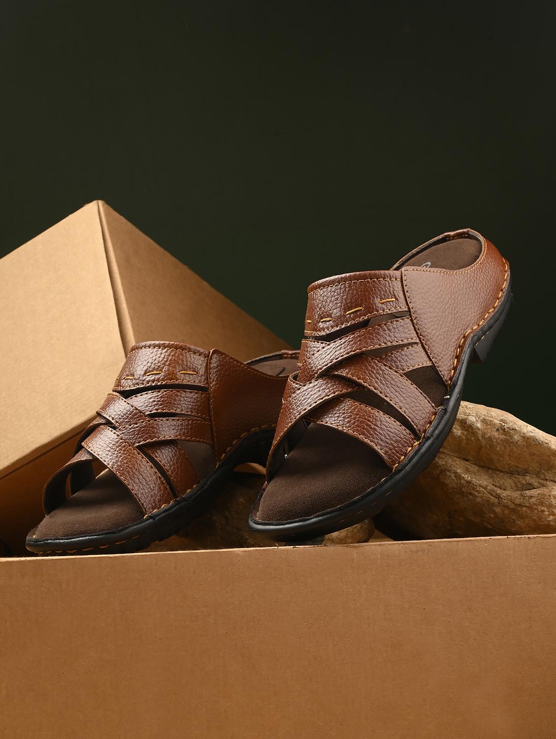 men comfortable slip on casual sandals - 21580797 - Zoom Image - 0