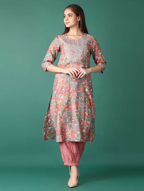 women floral round neck kurta salwar set