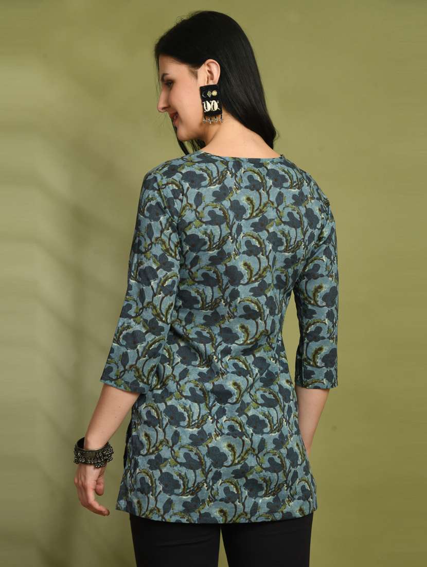 women three quarter sleeve straight kurti - 21581211 -  Standard Image - 2