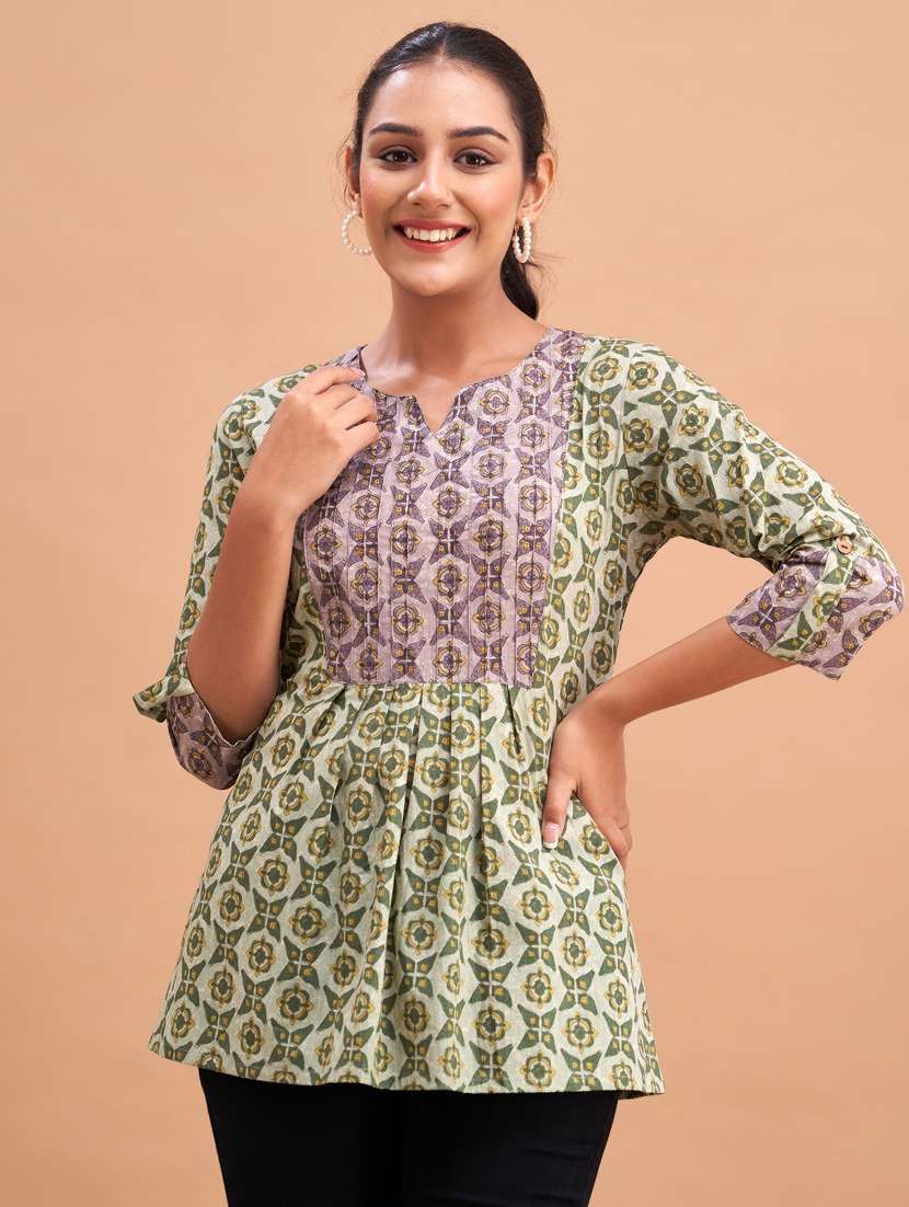 women printed three quarter sleeve short kurti