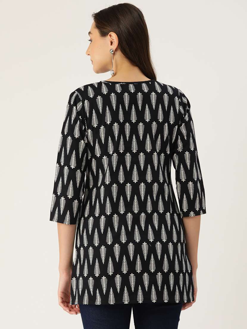 women three quarter sleeve straight kurti - 21581317 -  Standard Image - 2