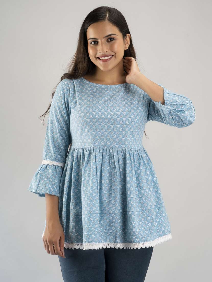 women three quarter sleeve flared kurti