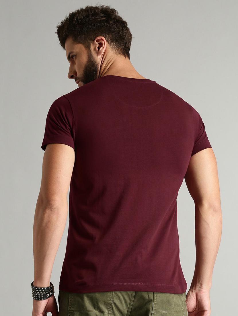 men chest print short sleeve t-shirt - 21581828 - Standard Image - 2