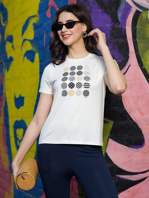 women printed short sleeve regular fit t-shirt - 21582164 -  Standard Image - 0