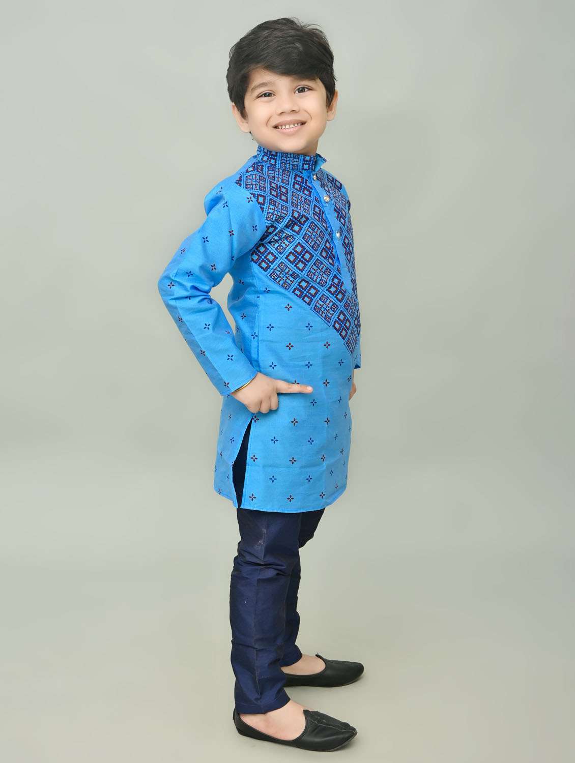 boys printed mandarin neck kurta pyjama set - 21585417 -  Standard Image - 2