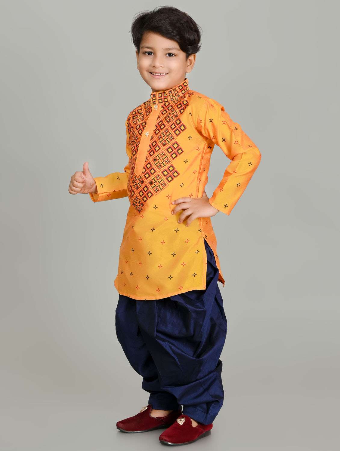 boys printed mandarin neck kurta salwar set - 21585419 -  Standard Image - 2