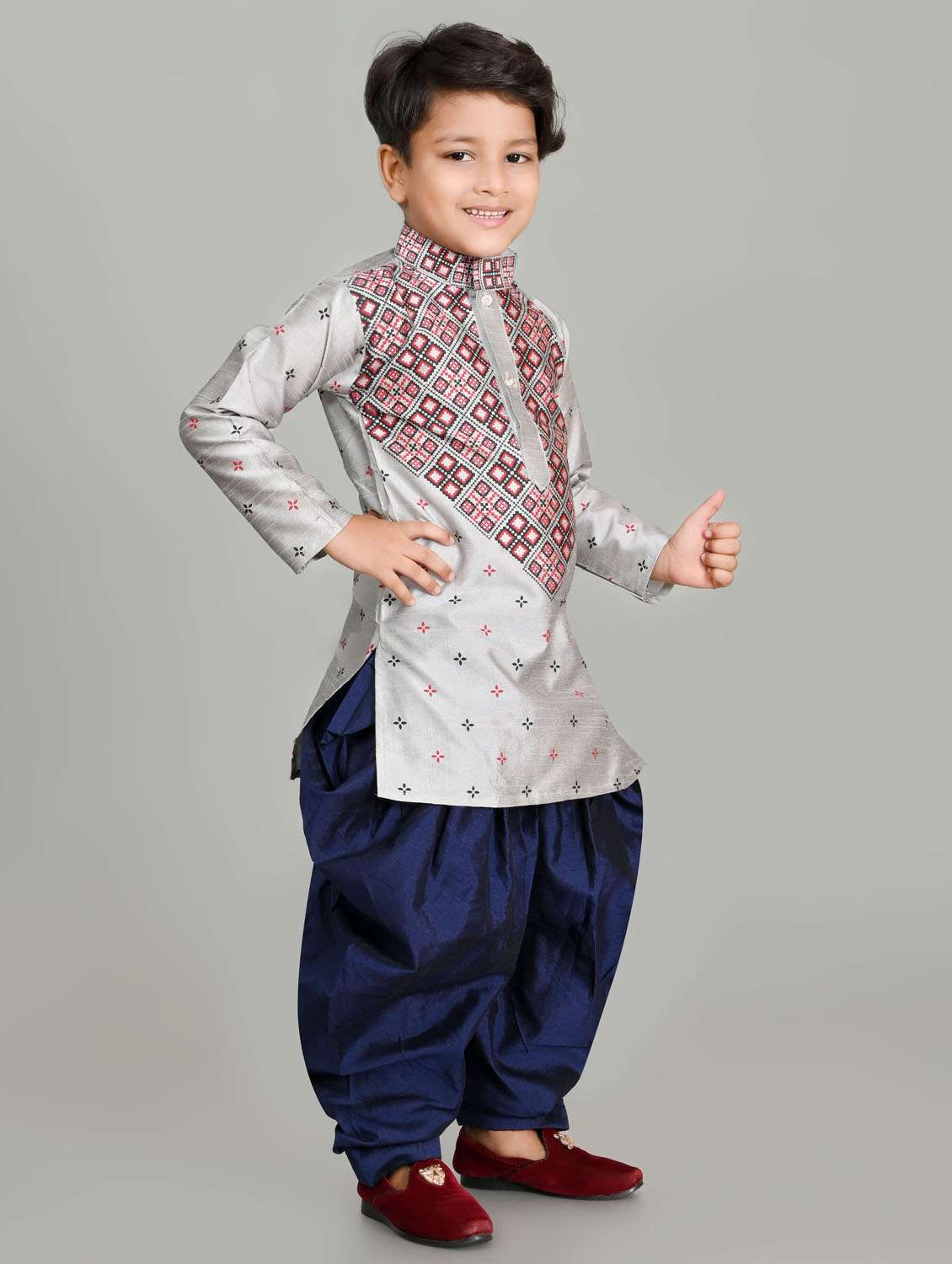 boys printed mandarin neck kurta salwar set - 21585421 -  Standard Image - 2