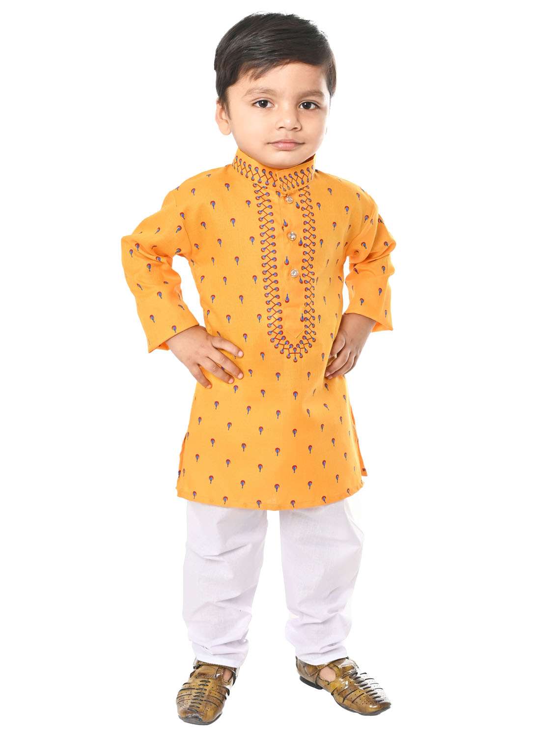 boys printed mandarin neck kurta pyjama set