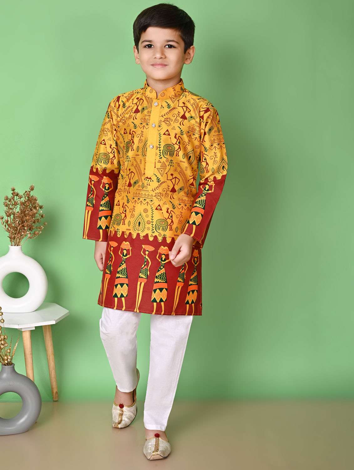boys printed long sleeves kurta set